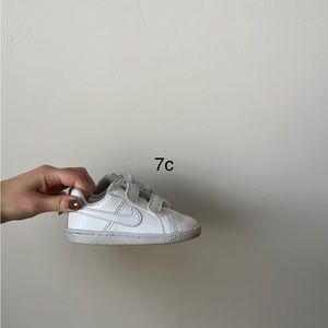 Kids 7c Nike shoes